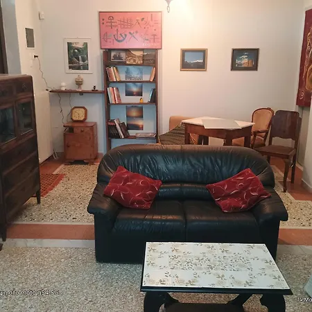 بيت للعطل Spartan Antonis' House *