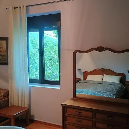 Spartan Antonis' House Спарта