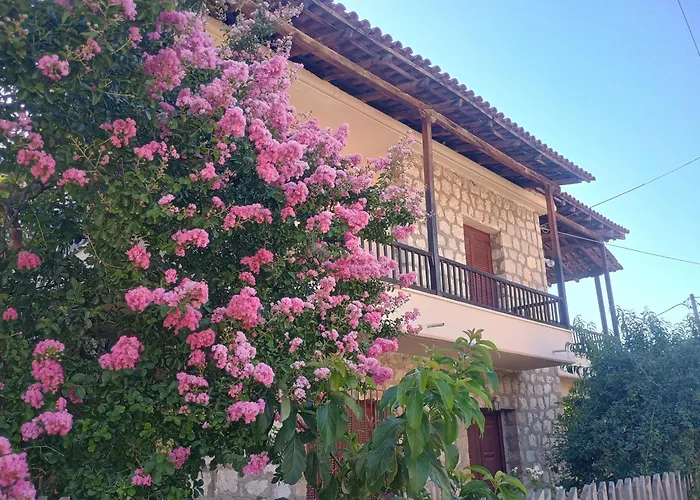 Spartan Antonis' House * Σπάρτη